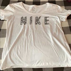 Nike t-shirt